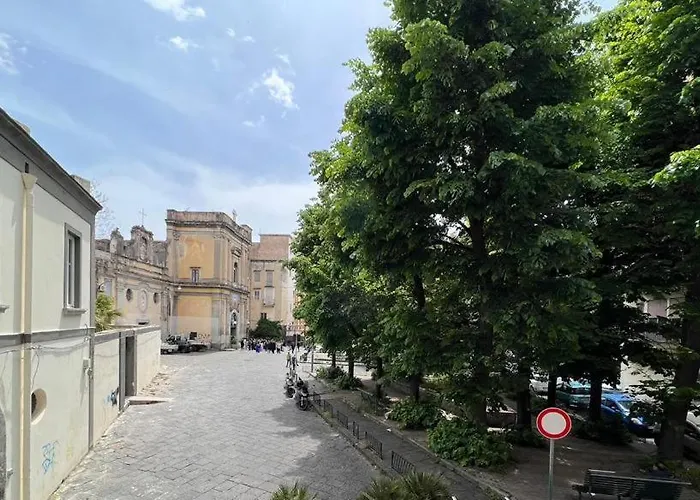 דירה La Piazzetta נאפולי